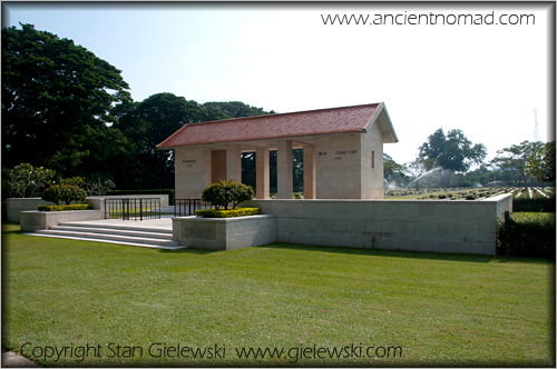 Chungkai War Cemetery - Kanchanaburi - Thailand