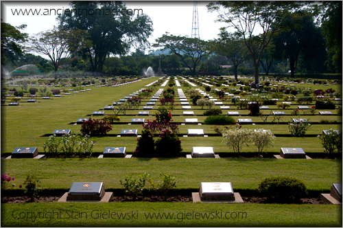 Chungkai War Cemetery - Kanchanaburi - Thailand