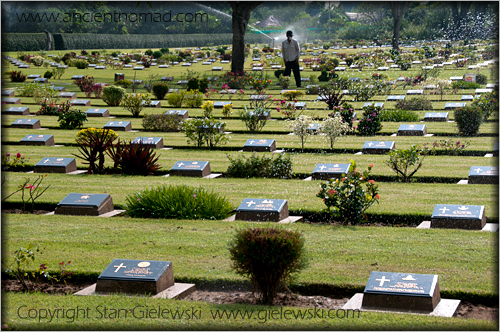 Chungkai War Cemetery - Kanchanaburi - Thailand